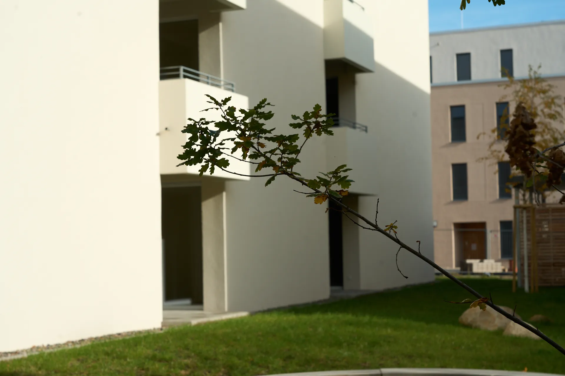 Speicher 7 Greifswald – Außenansicht am Ryck im Hafenquartier